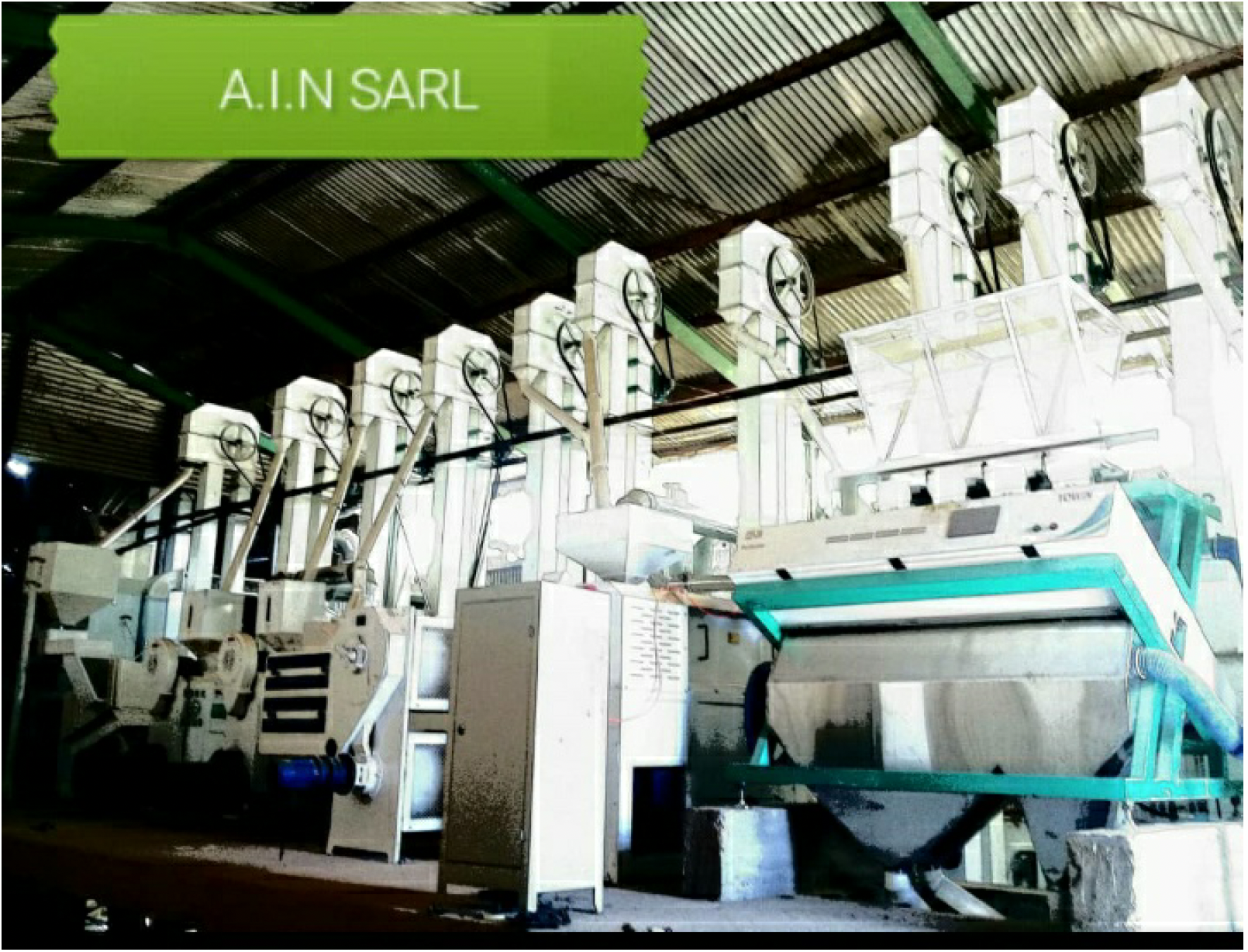  Photo de l'usine à Riz A.I.N à Ross Béthio